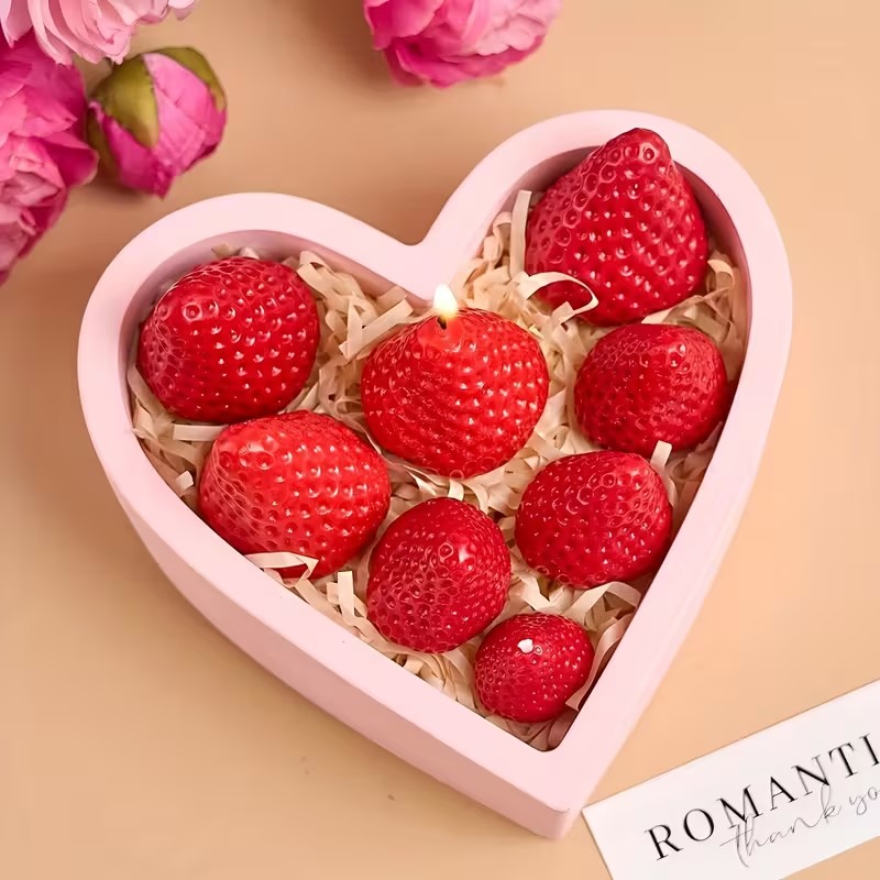 Strawberry Silicone Candle Mol - Soap Making Supplies 评论和价格
